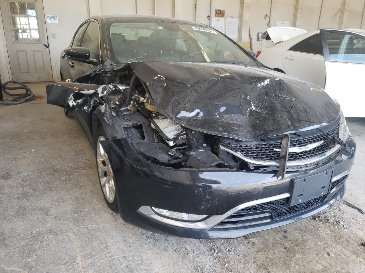 CHRYSLER 200 C 2015 with VIN 1C3CCCEG4FN512310 - Photo from auction