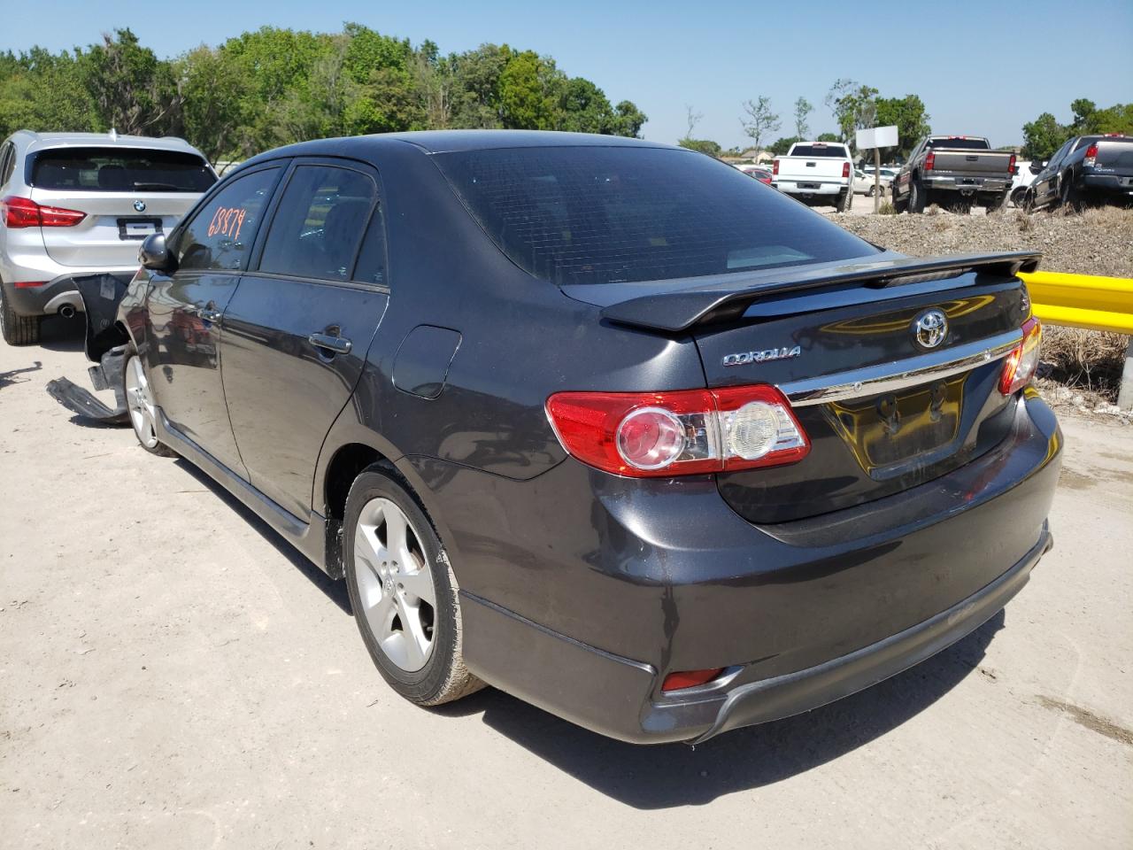 Photo 3 from auction – 2013 TOYOTA COROLLA BA with VIN 5YFBU4EE3DP221015