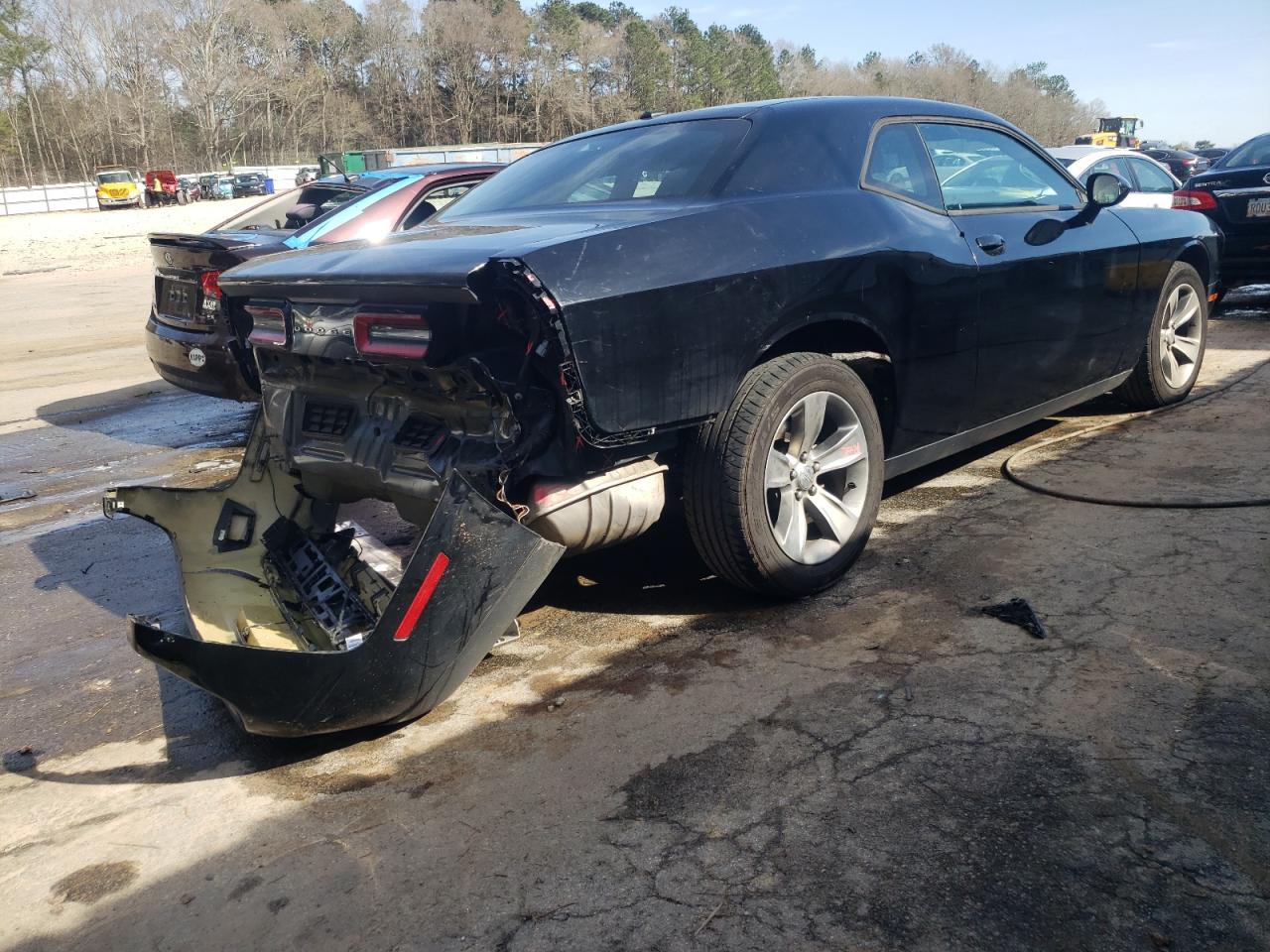 Photo 4 from auction – 2016 DODGE CHALLENGER with VIN 2C3CDZAG7GH217556