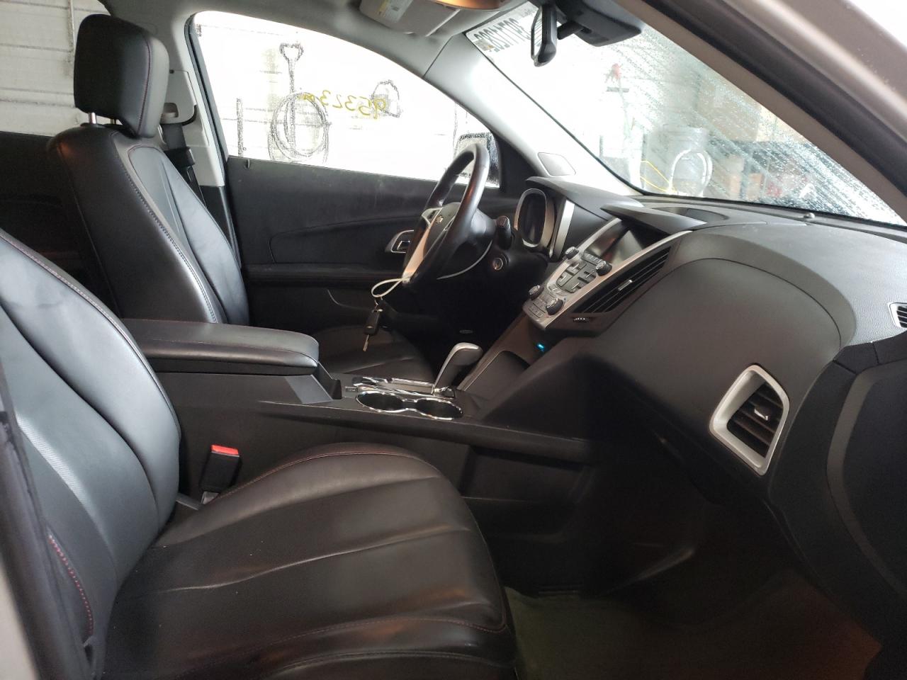 Photo 5 from auction – 2015 CHEVROLET EQUINOX LT with VIN 2GNFLHE35F6102467