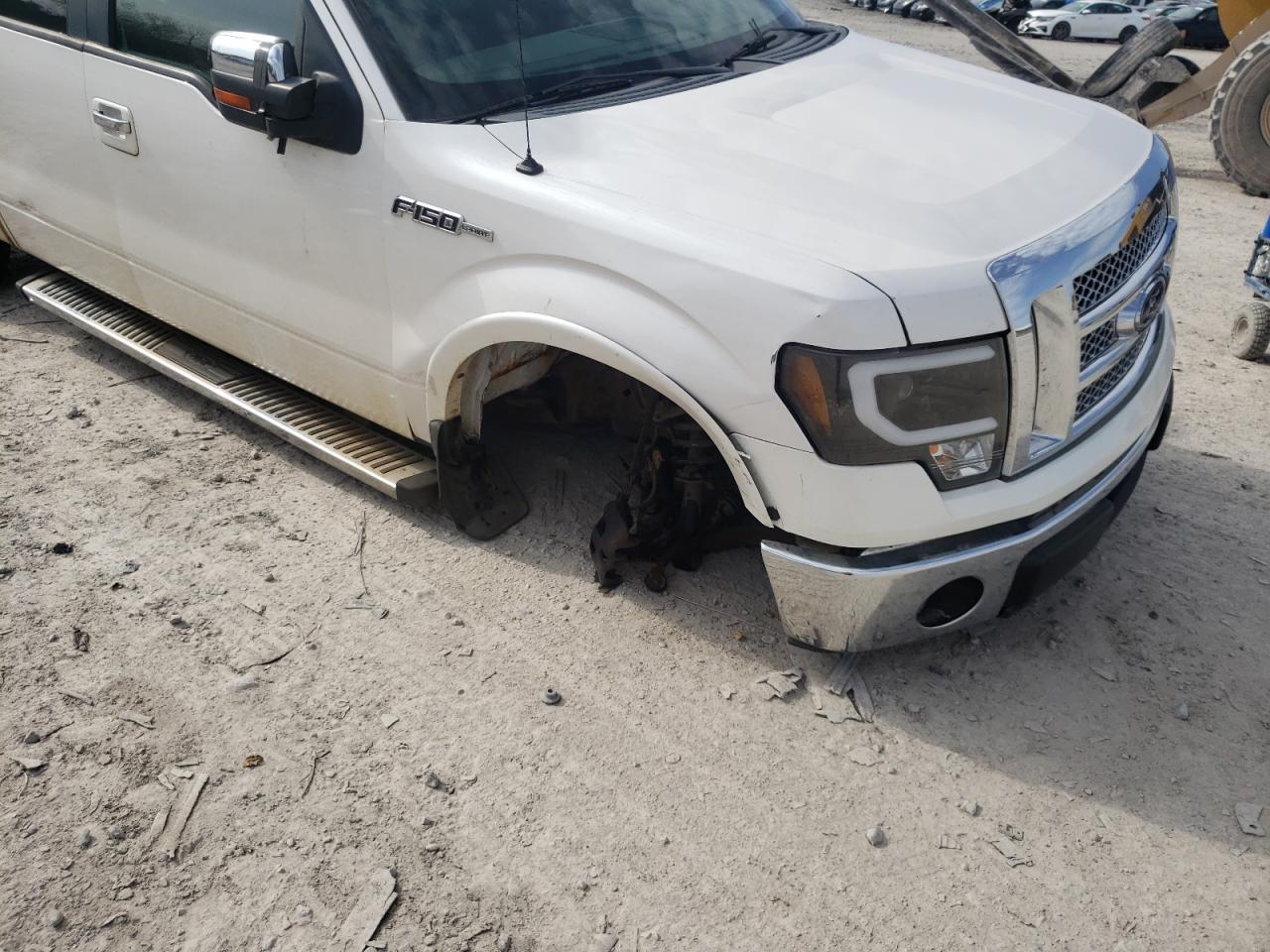 Photo 9 from auction – 2010 FORD F150 SUPER with VIN 1FTFW1EVXAFA72938