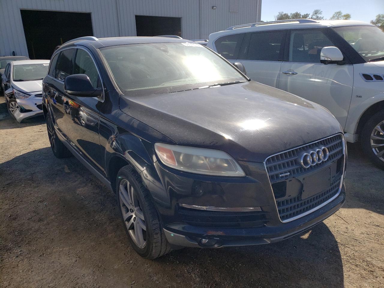AUDI Q7 4.2 QUA 2008 with VIN WA1BV74L18D033367 - Photo from auction