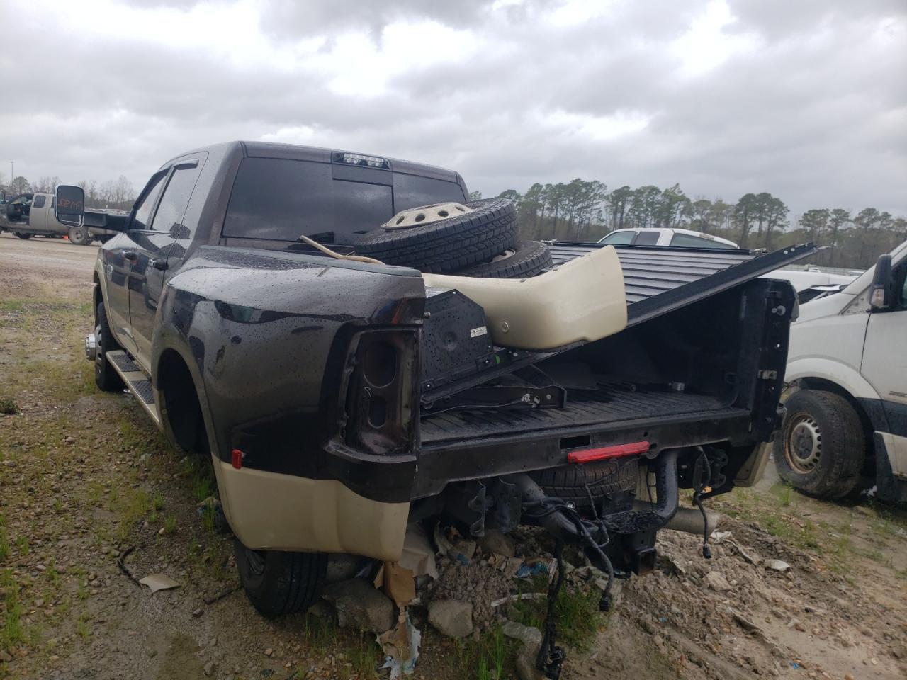Photo 3 from auction – 2017 RAM 3500 LONGH with VIN 3C63RRNL7HG611250