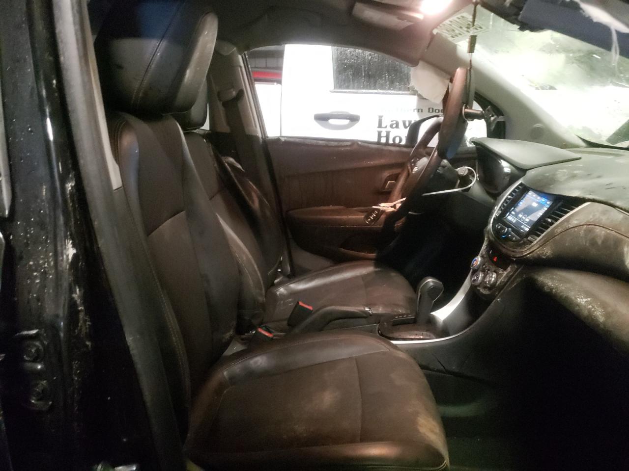 Photo 5 from auction – 2019 CHEVROLET TRAX 1LT with VIN KL7CJLSB9KB908753