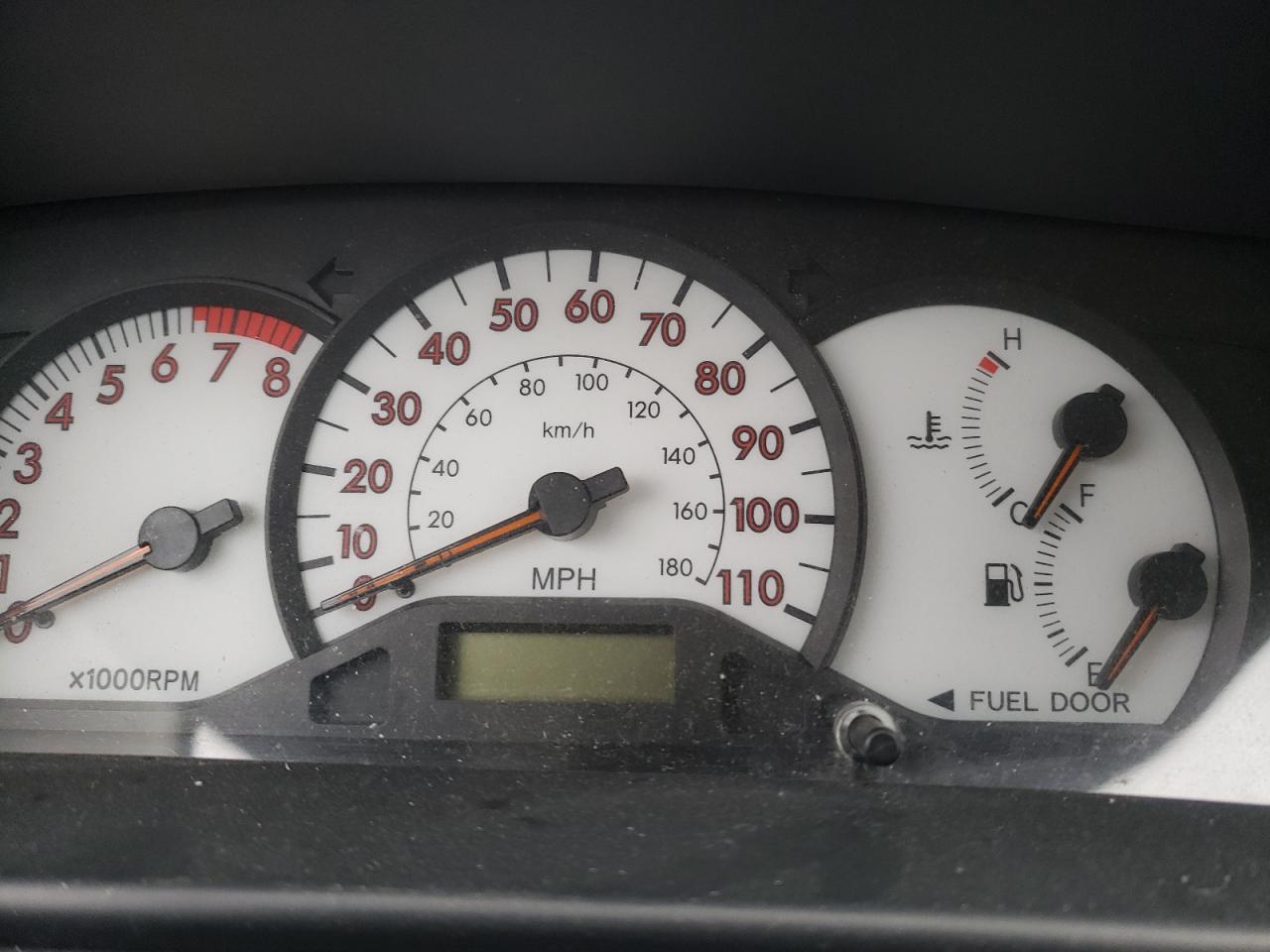 Photo 8 from auction – 2004 TOYOTA COROLLA CE with VIN 1NXBR32E54Z313760