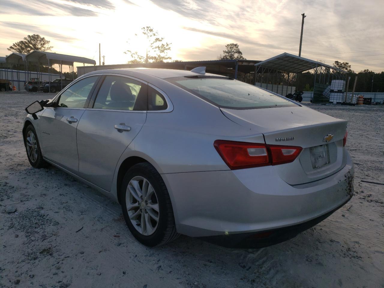 Photo 3 from auction – 2016 CHEVROLET MALIBU LT with VIN 1G1ZE5ST5GF213992