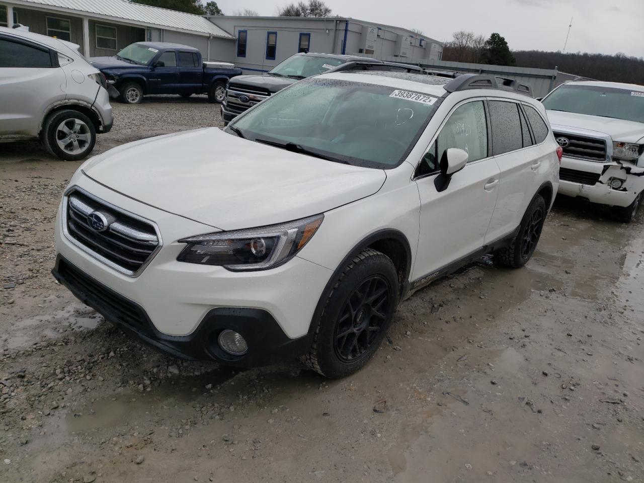 Photo 2 from auction – 2019 SUBARU OUTBACK 2. with VIN 4S4BSANC8K3358715