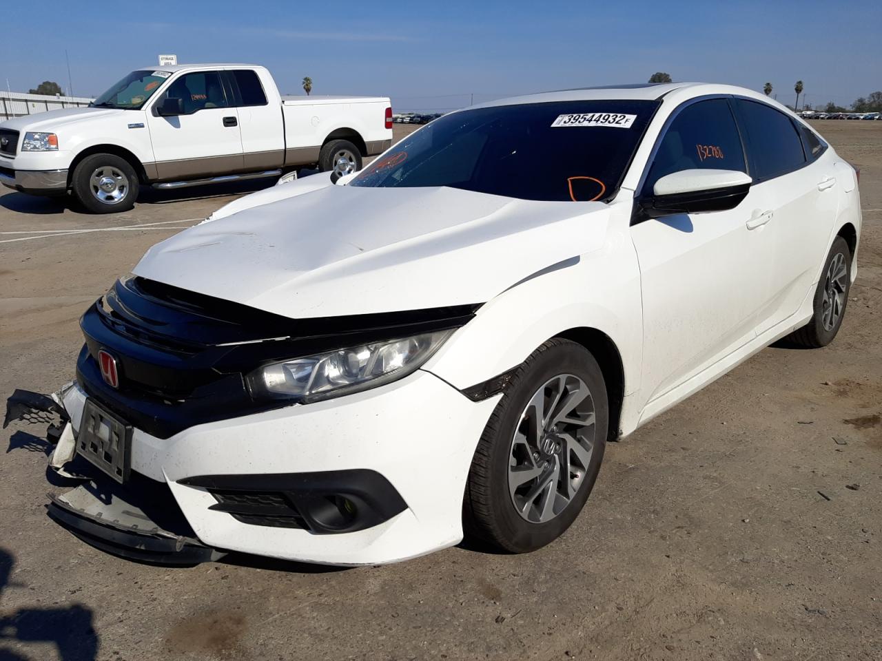Photo 2 from auction – 2016 HONDA CIVIC EX with VIN 19XFC2F77GE227429