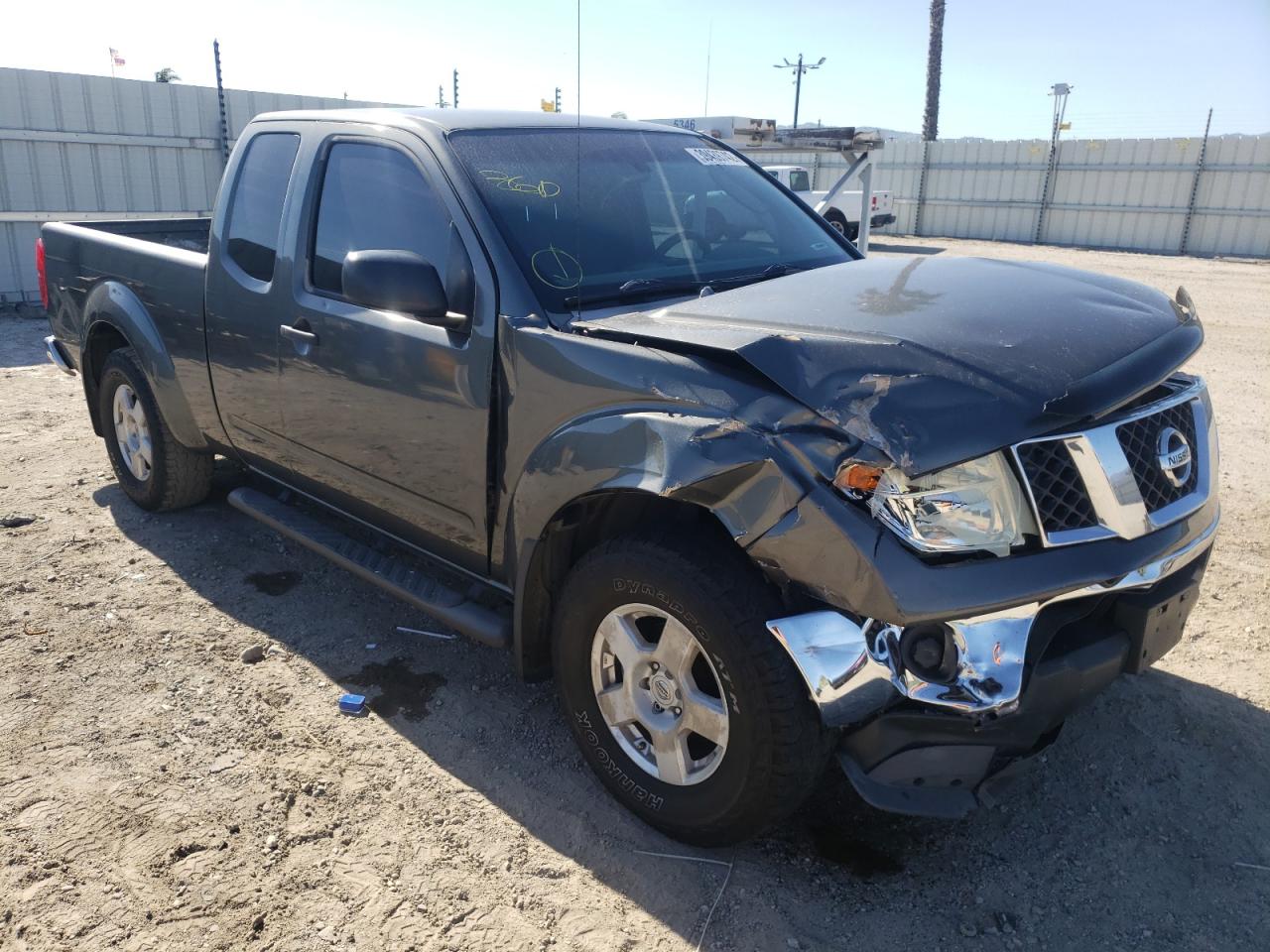 NISSAN FRONTIER K 2006 with VIN 1N6AD06U06C420428 - Photo from auction