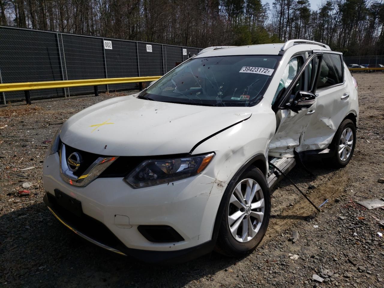 Photo 2 from auction – 2015 NISSAN ROGUE S with VIN 5N1AT2MV7FC846402