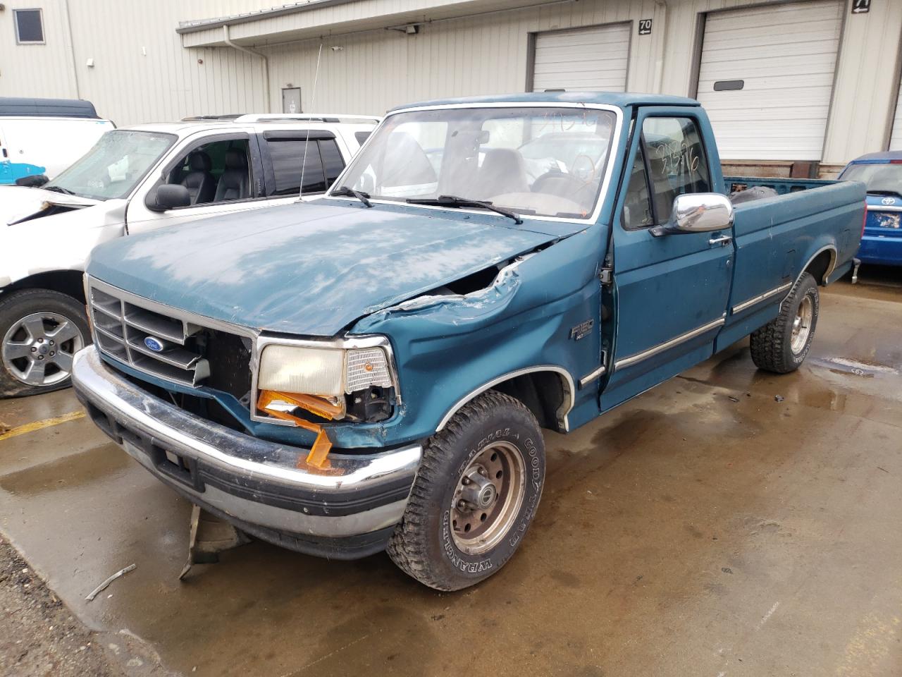 Photo 2 from auction – 1996 FORD F150 with VIN 2FTEF15N1TCA29874