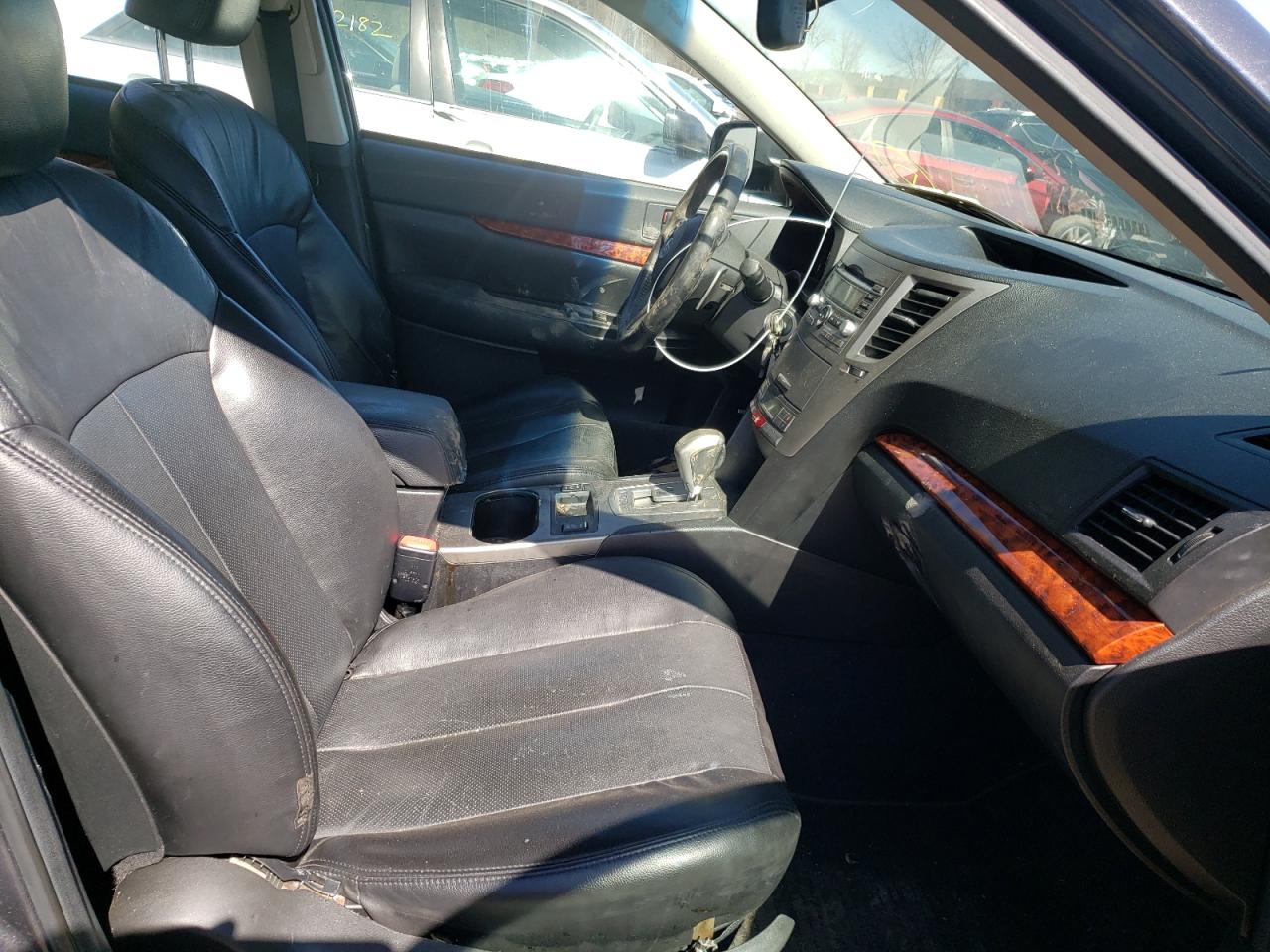 Photo 5 from auction – 2010 SUBARU LEGACY 2.5 with VIN 4S3BMBK66A3221466