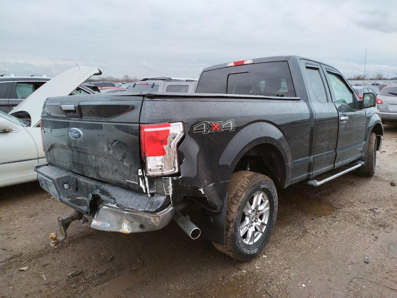 Photo 4 from auction – 2015 FORD F150 SUPER with VIN 1FTFX1EF1FFB59284