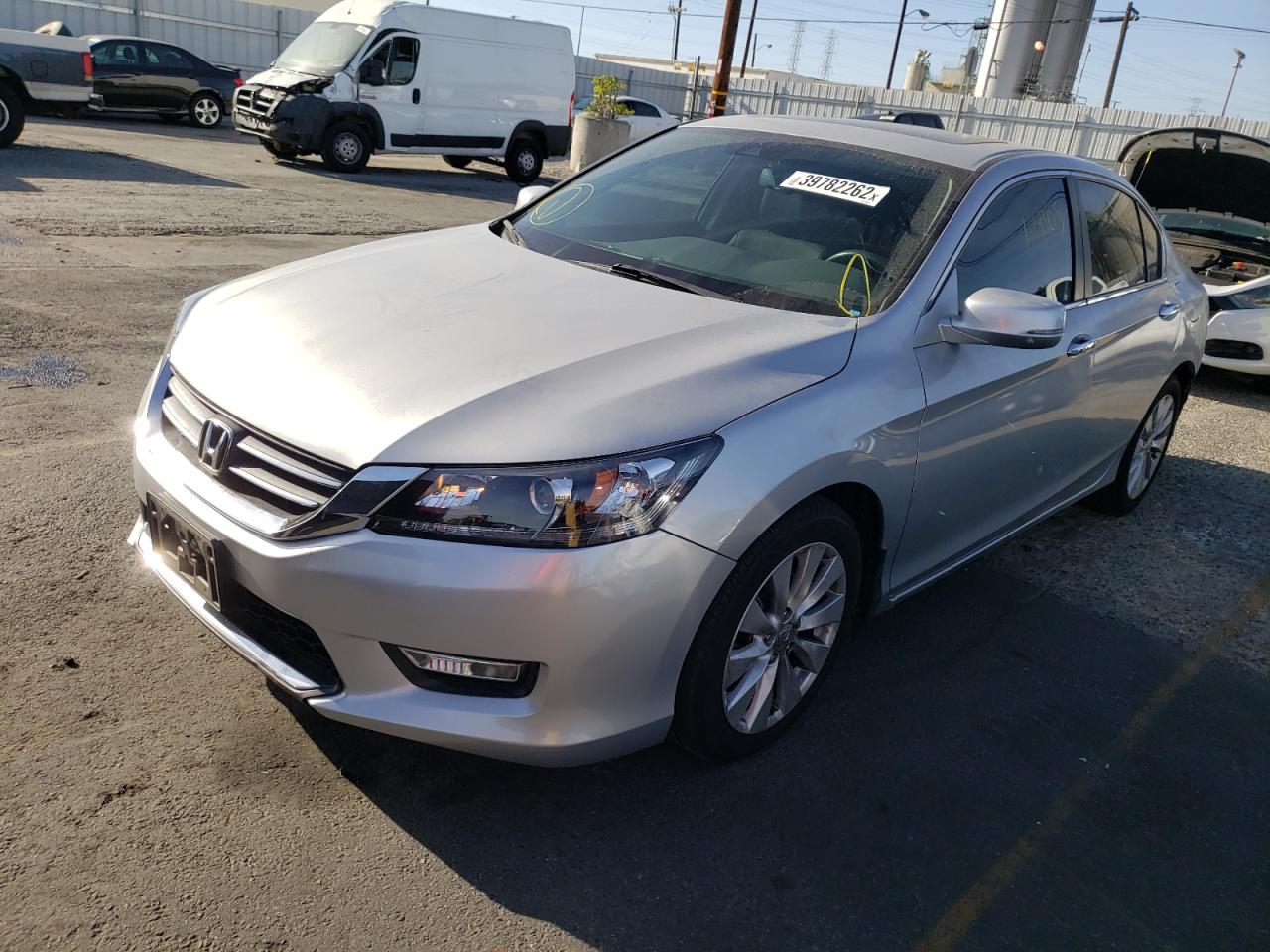 Photo 2 from auction – 2014 HONDA ACCORD EXL with VIN 1HGCR2F89EA208862