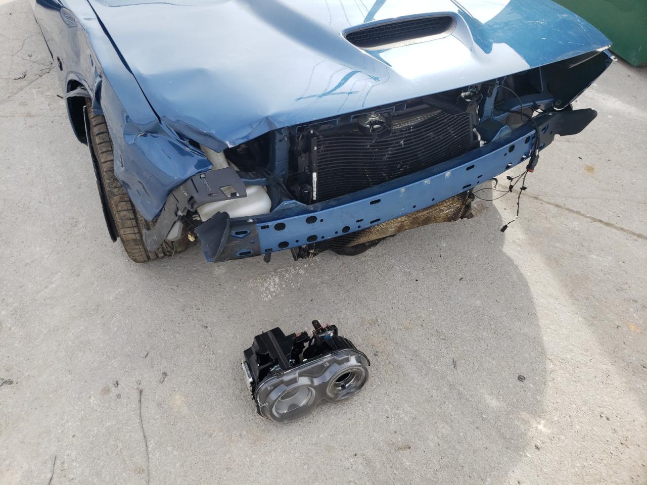 Photo 9 from auction – 2020 DODGE CHALLENGER with VIN 2C3CDZBTXLH222952
