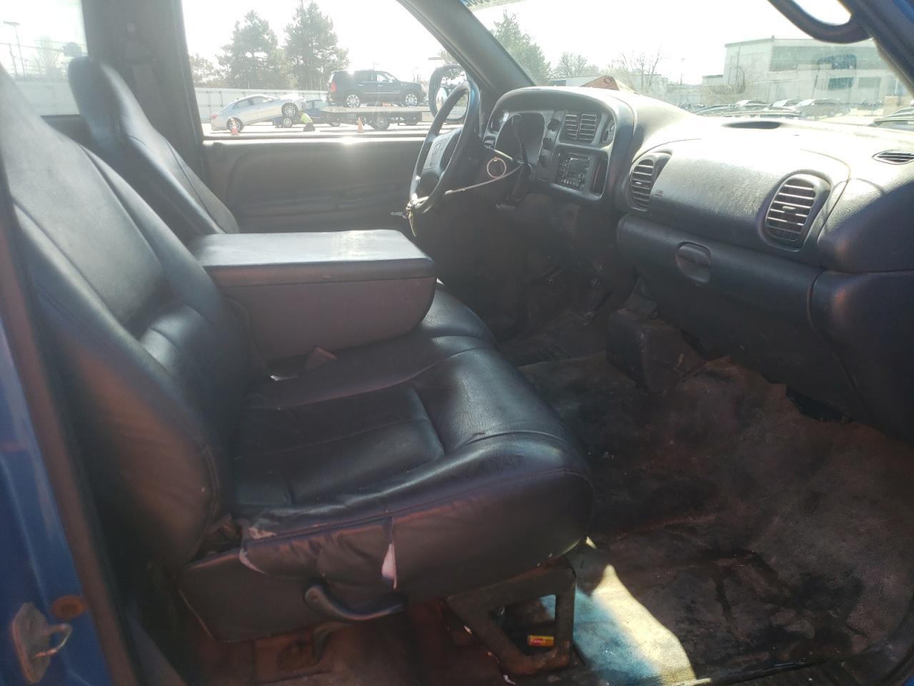 Photo 5 from auction – 1999 DODGE RAM 1500 with VIN 1B7HC16Y4XS302029