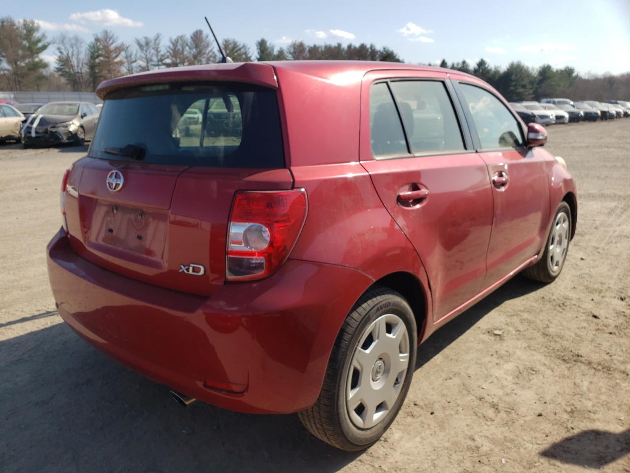 Photo 4 from auction – 2012 TOYOTA SCION XD with VIN JTKKU4B49C1023384