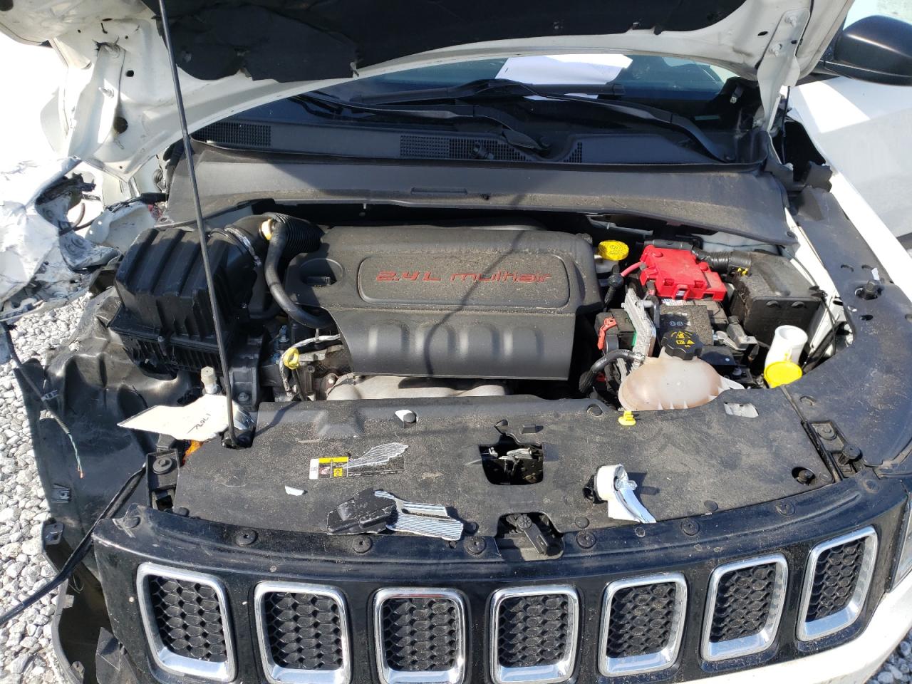 Photo 7 from auction – 2019 JEEP COMPASS SP with VIN 3C4NJCABXKT840944