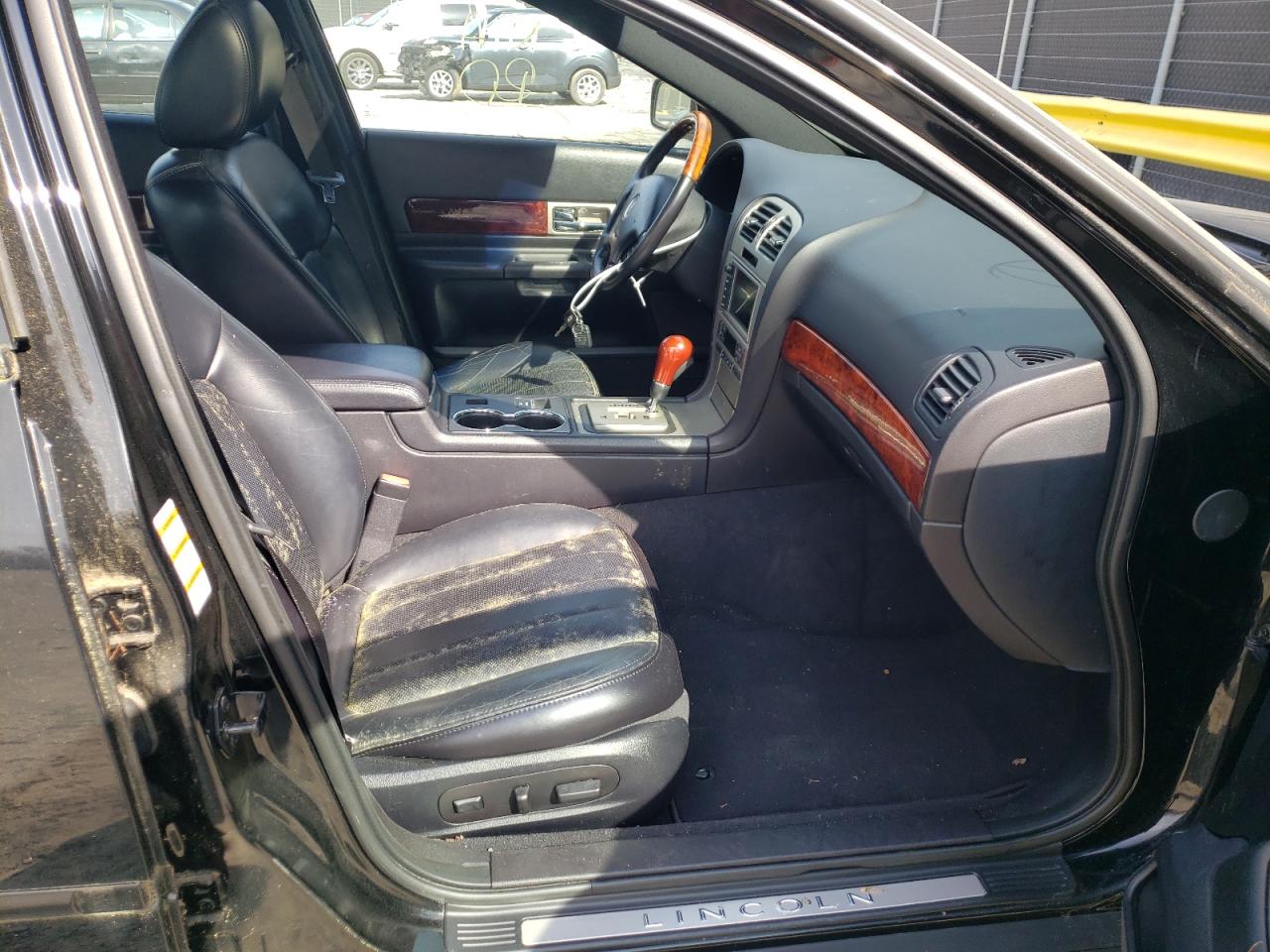 Photo 5 from auction – 2003 LINCOLN LS with VIN 1LNHM87A23Y654973