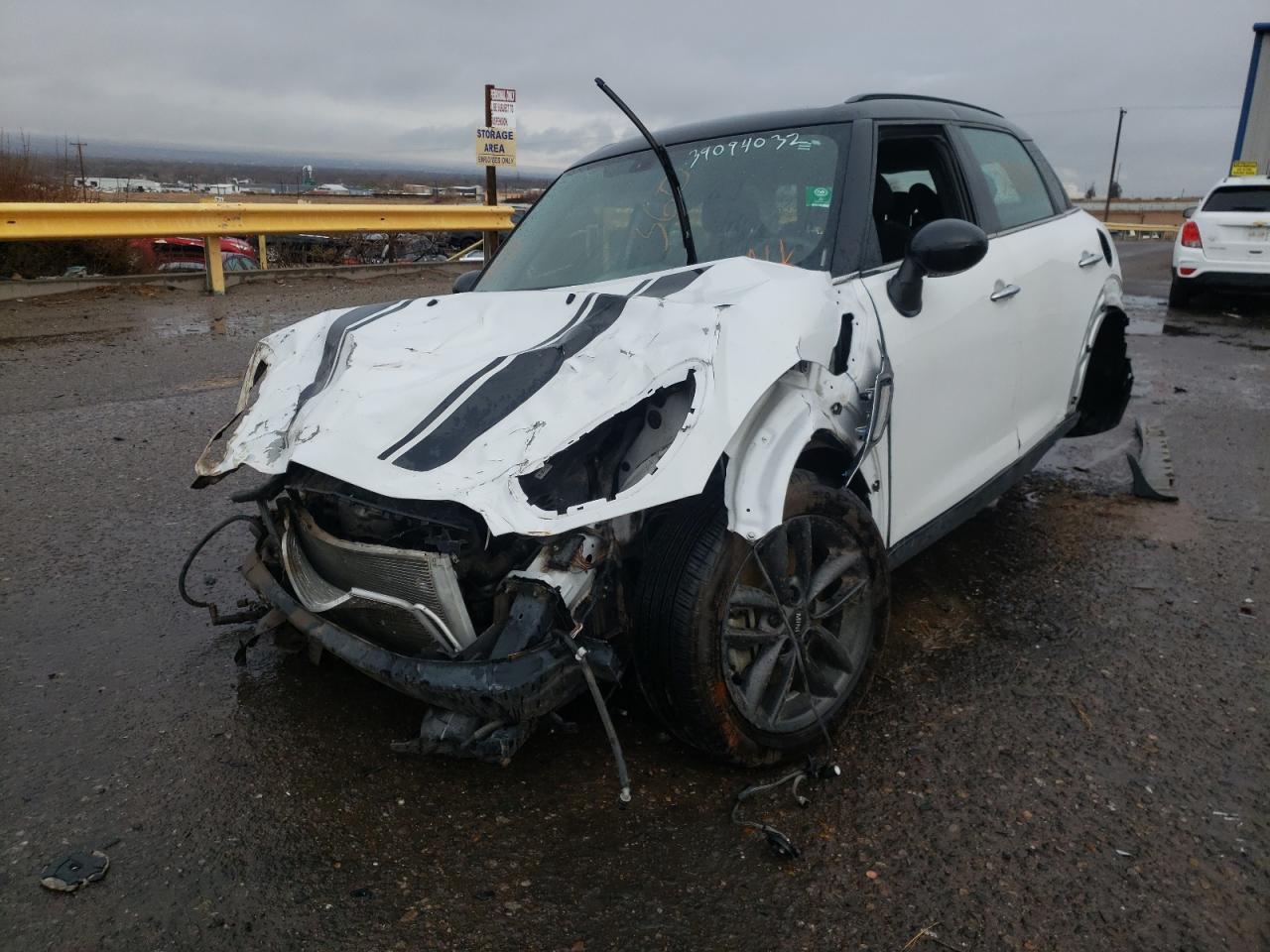 Photo 2 from auction – 2013 MINI COUNTRYMAN with VIN WMWZC5C50DWP33846