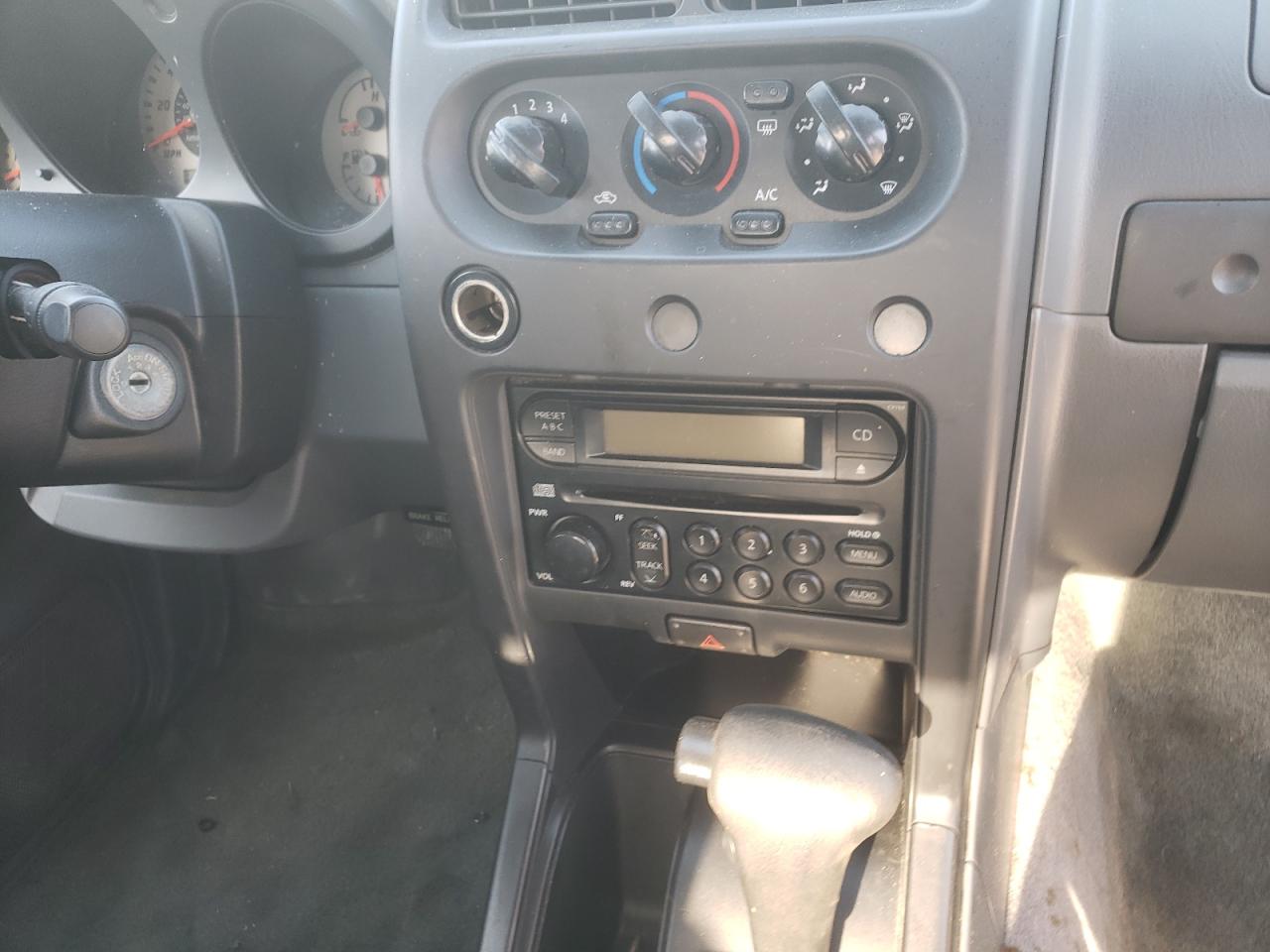 Photo 9 from auction – 2004 NISSAN FRONTIER C with VIN 1N6ED27T54C422059