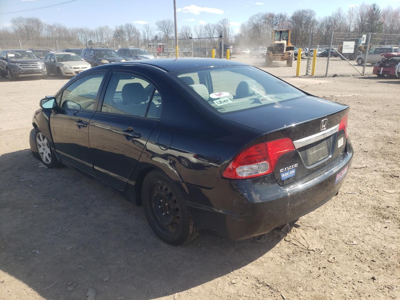 Photo 3 from auction – 2011 HONDA CIVIC LX with VIN 2HGFA1F5XBH303626