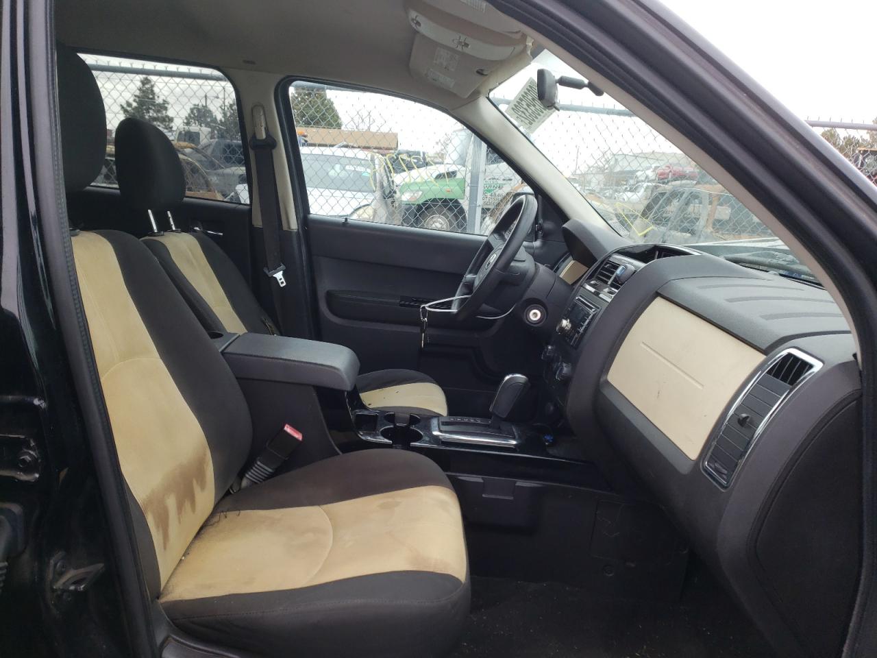 Photo 5 from auction – 2008 MAZDA TRIBUTE I with VIN 4F2CZ02Z08KM07346