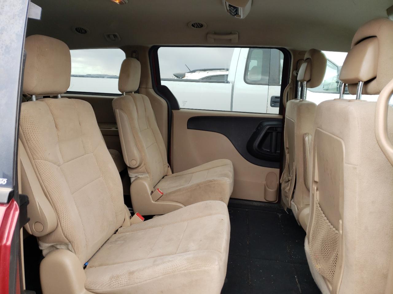 Photo 6 from auction – 2014 DODGE GRAND CARA with VIN 2C4RDGBG0ER169883