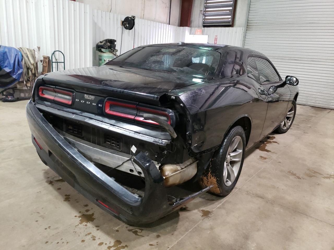Photo 4 from auction – 2015 DODGE CHALLENGER with VIN 2C3CDZAG0FH701065