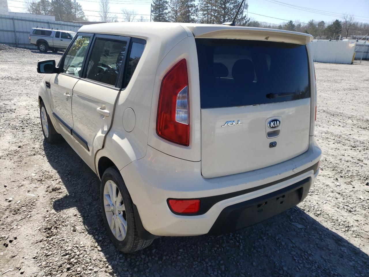 Foto 3 de la subasta – 2013 KIA SOUL + con VIN KNDJT2A69D7491773