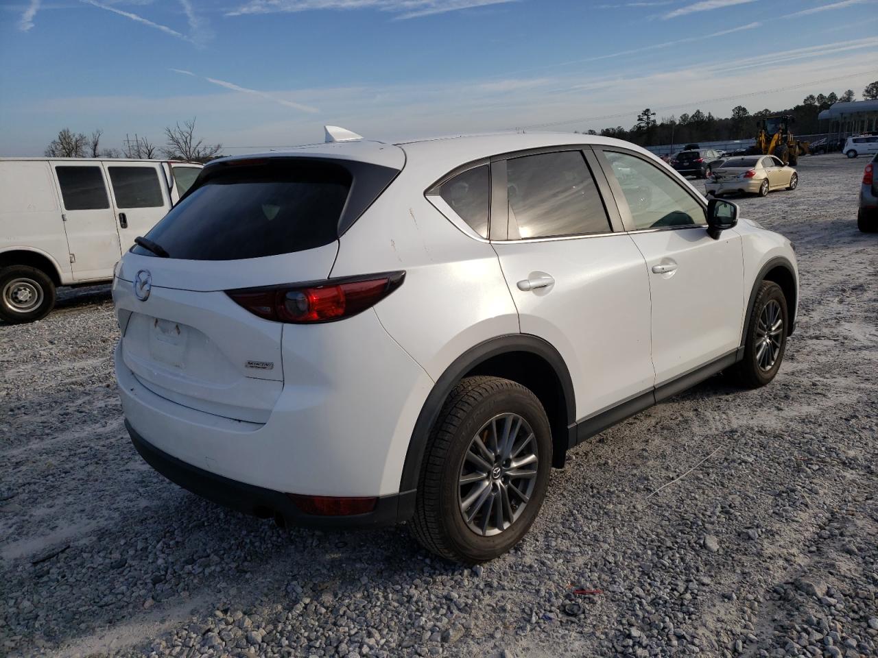 Photo 4 from auction – 2017 MAZDA CX-5 TOURI with VIN JM3KFACL1H0181860
