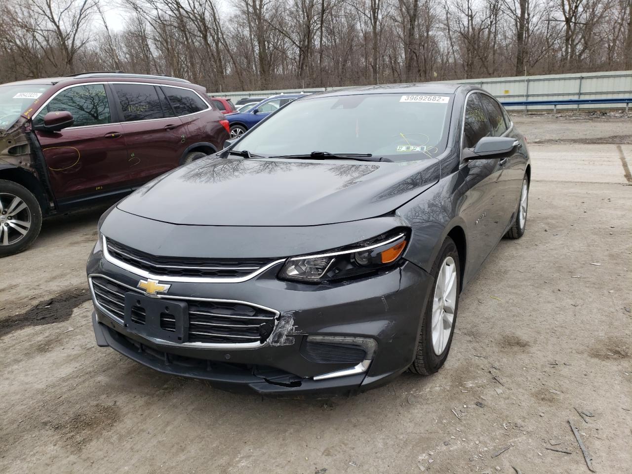 Photo 9 from auction – 2017 CHEVROLET MALIBU LT with VIN 1G1ZE5ST8HF187373