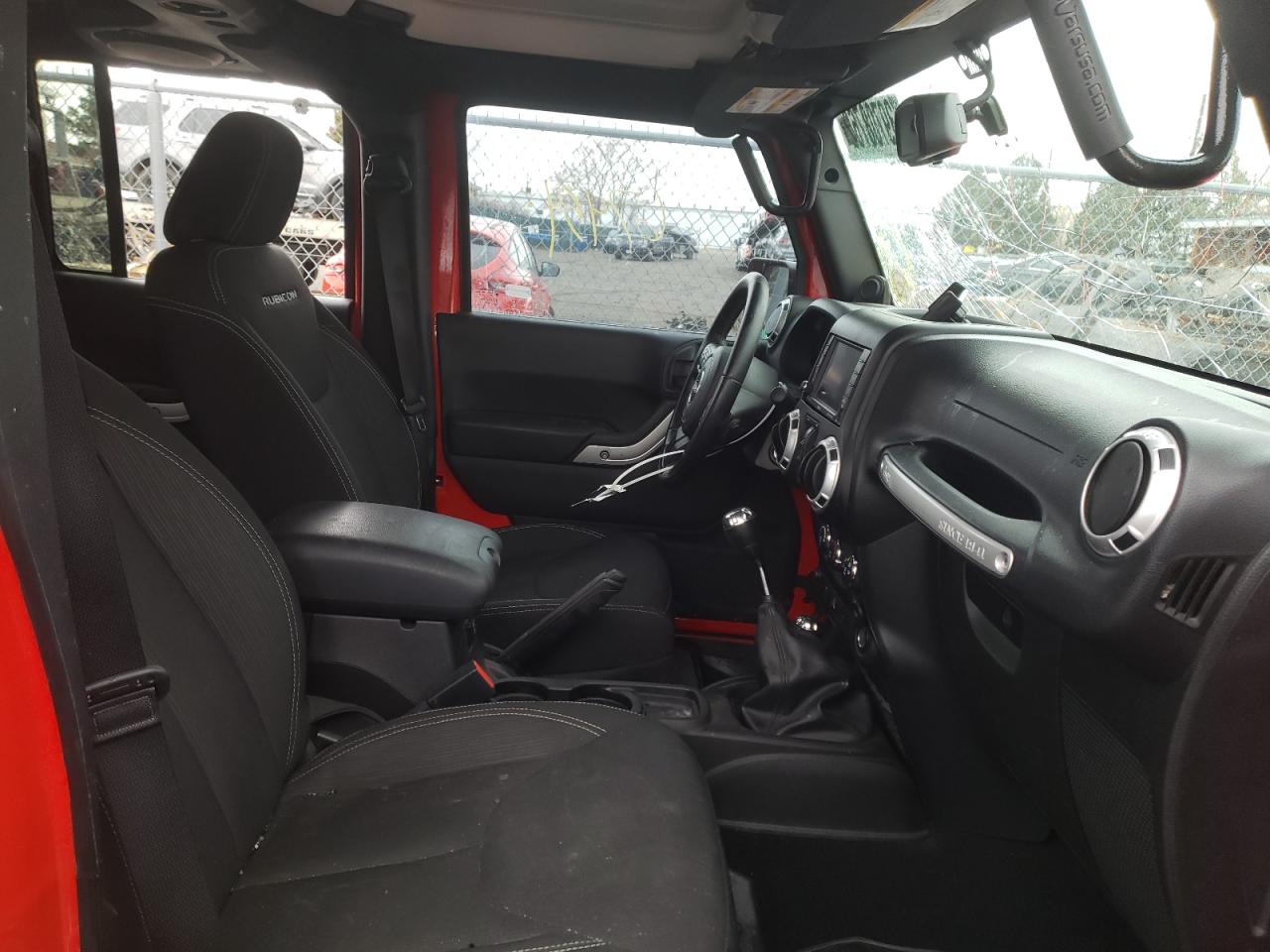 Photo 5 from auction – 2014 JEEP WRANGLER U with VIN 1C4BJWFG7EL325439