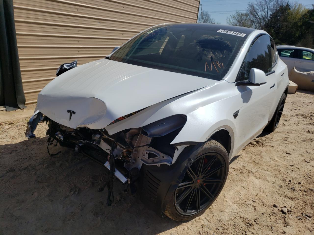 Photo 2 from auction – 2021 TESLA MODEL Y with VIN 5YJYGDEE8MF280543