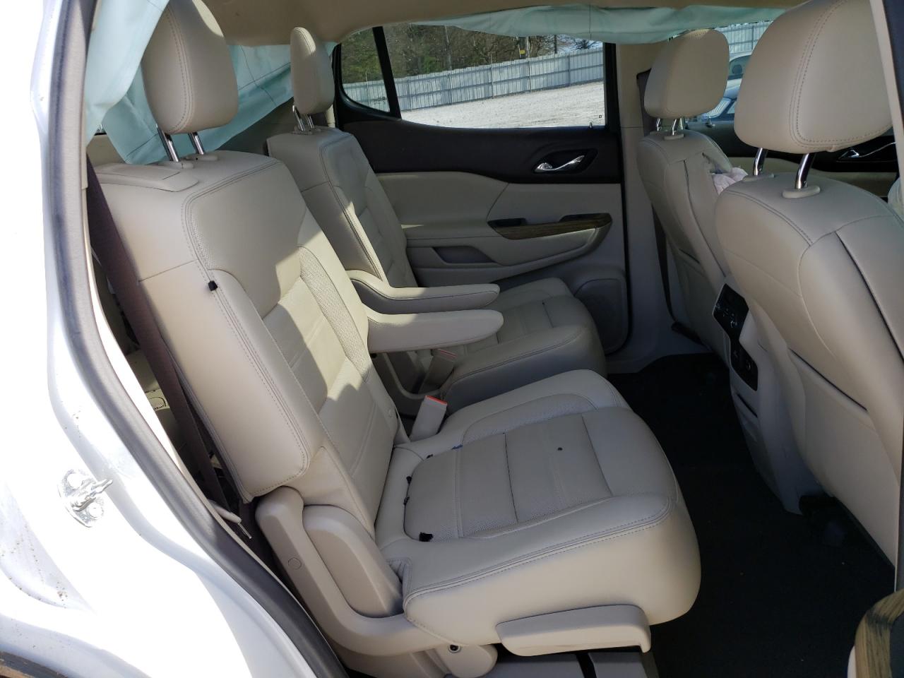 Photo 6 from auction – 2018 GMC ACADIA DEN with VIN 1GKKNPLS8JZ209536