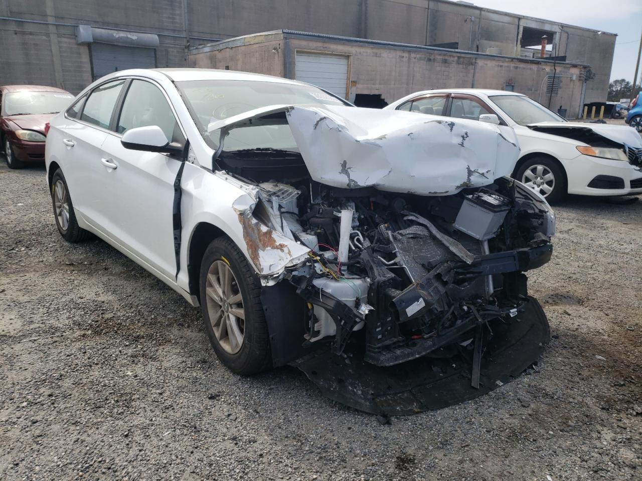 HYUNDAI SONATA SE 2017 with VIN 5NPE24AF0HH467797 - Photo from auction