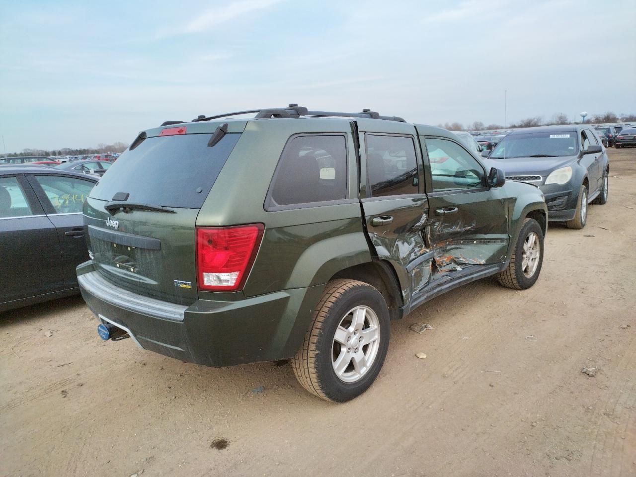 Photo 4 from auction – 2007 JEEP GRAND CHER with VIN 1J8HR48P67C698326