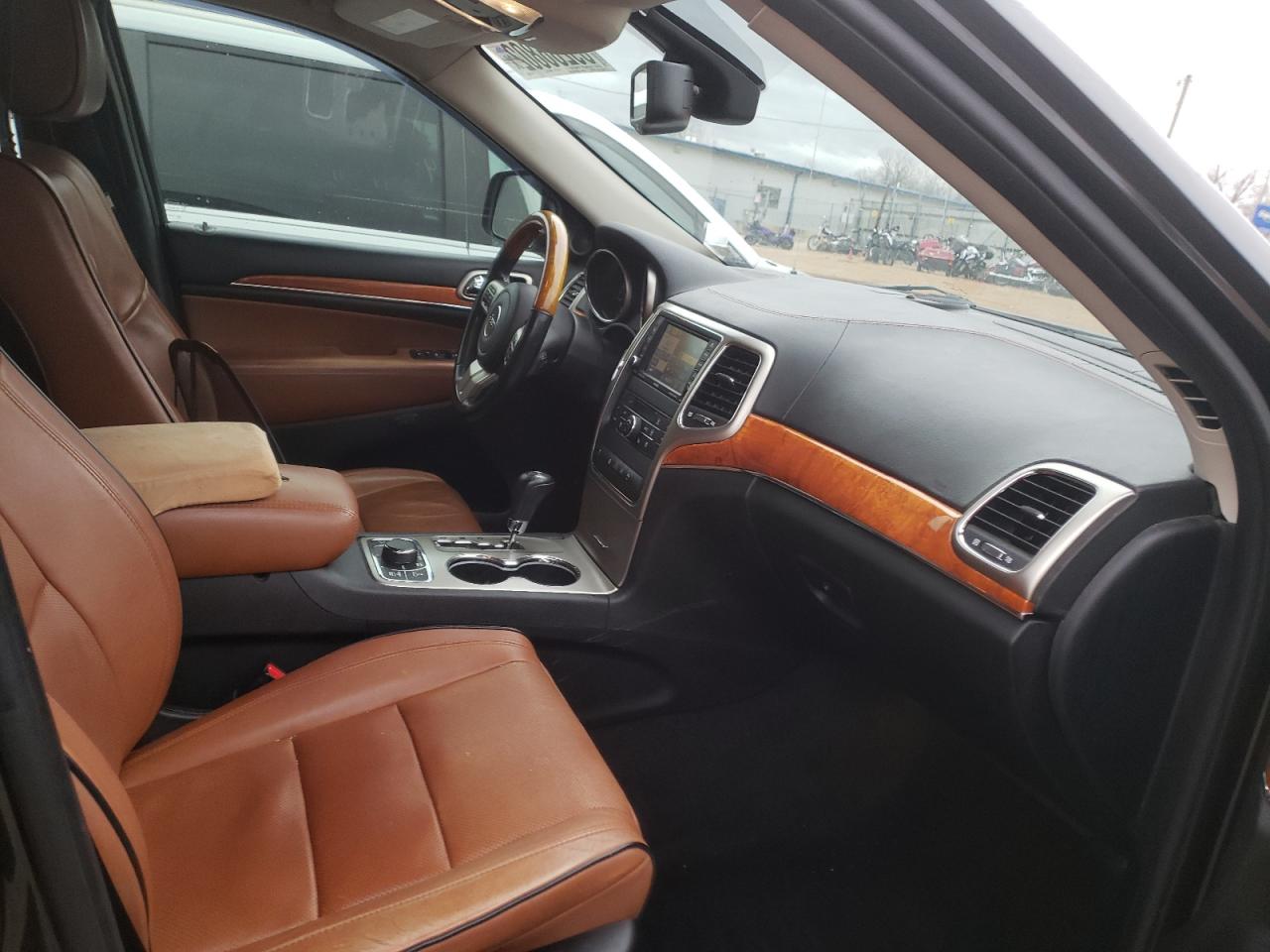 Photo 5 from auction – 2011 JEEP GRAND CHER with VIN 1J4RR6GG1BC683602