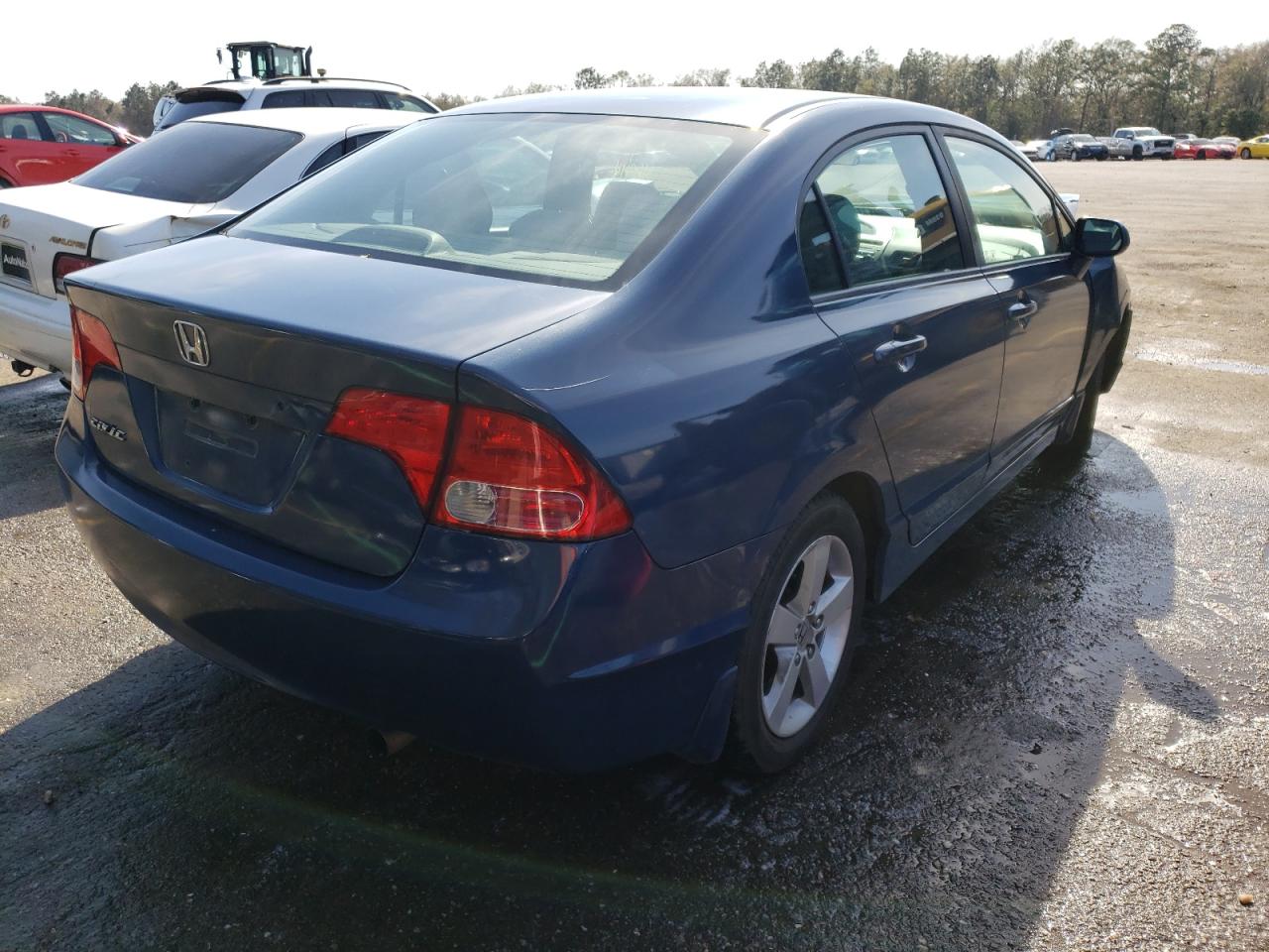 Photo 4 from auction – 2007 HONDA CIVIC EX with VIN 1HGFA16817L136609