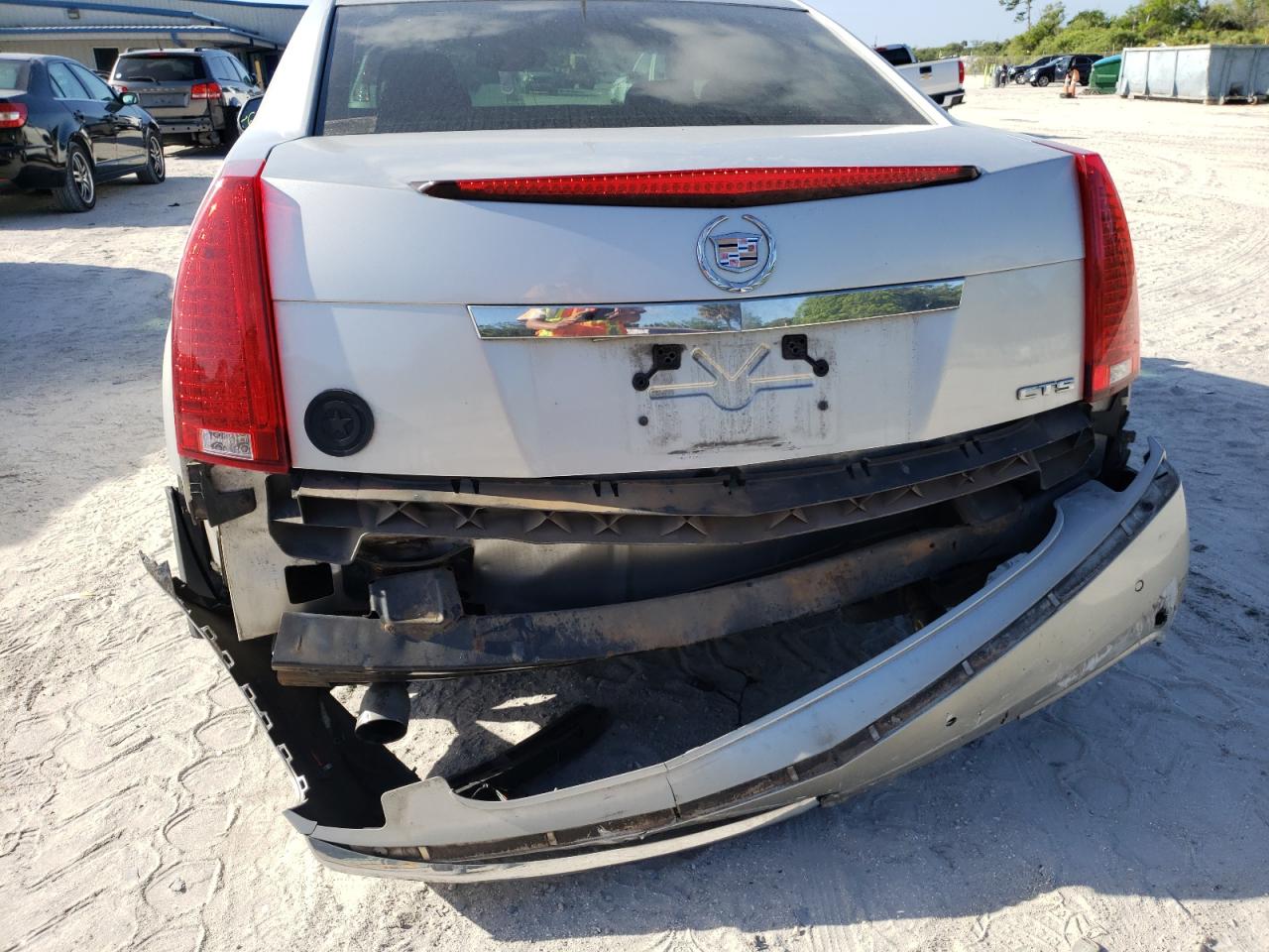 Photo 9 from auction – 2008 CADILLAC CTS with VIN 1G6DJ577080161476