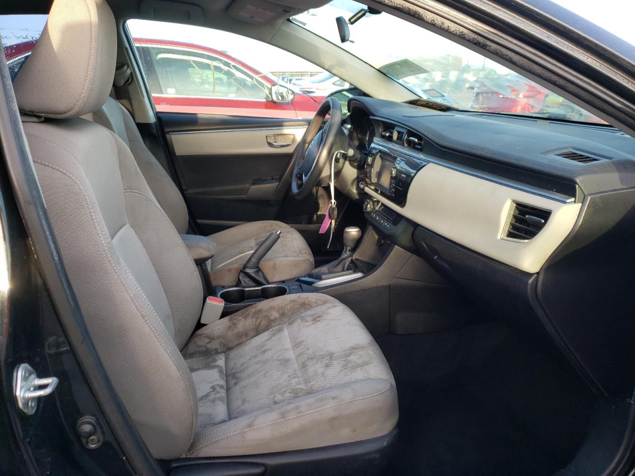 Photo 5 from auction – 2016 TOYOTA COROLLA L with VIN 5YFBURHE9GP487278
