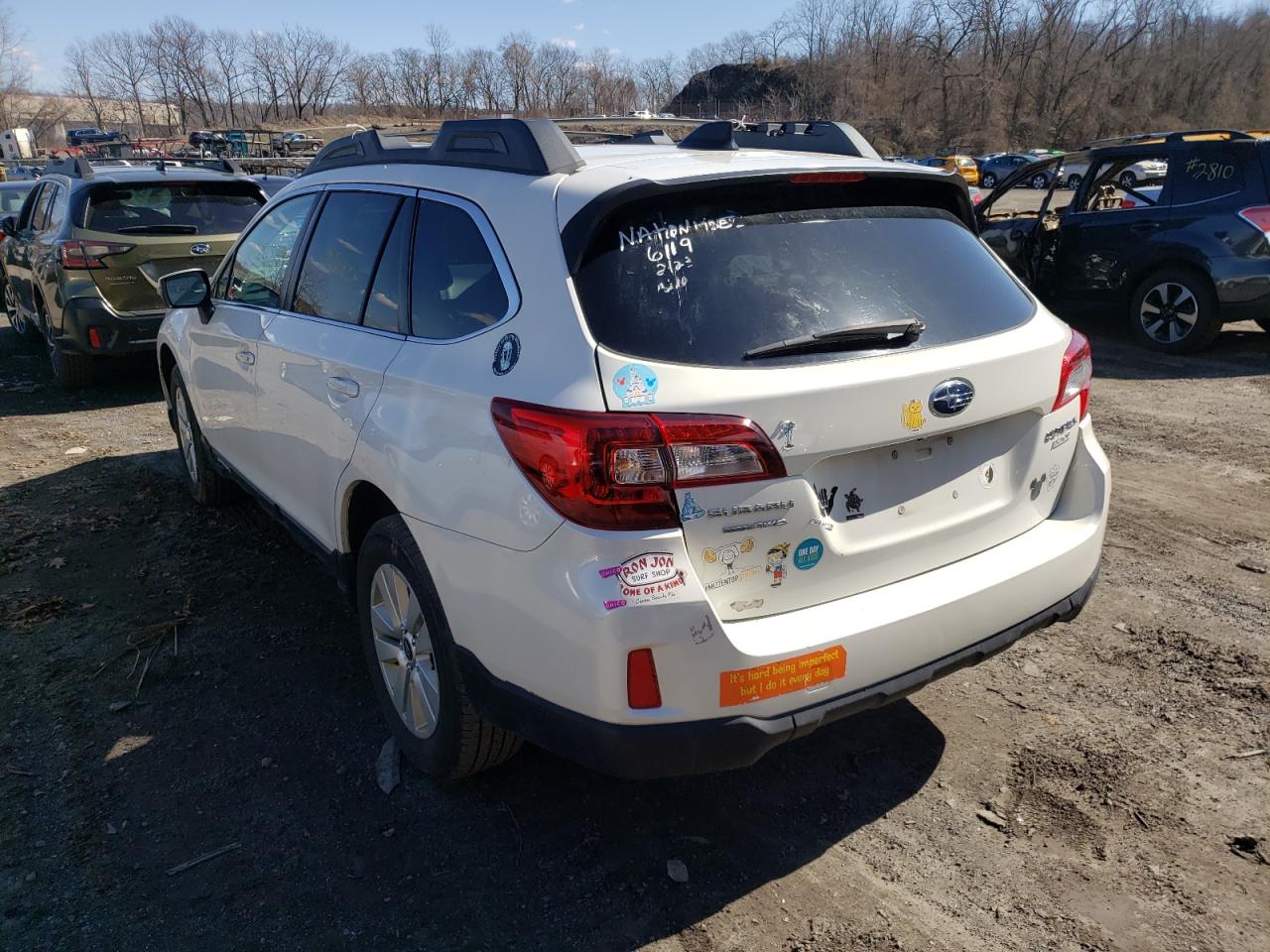 Photo 3 from auction – 2016 SUBARU OUTBACK with VIN 4S4BSAHC7G3203561