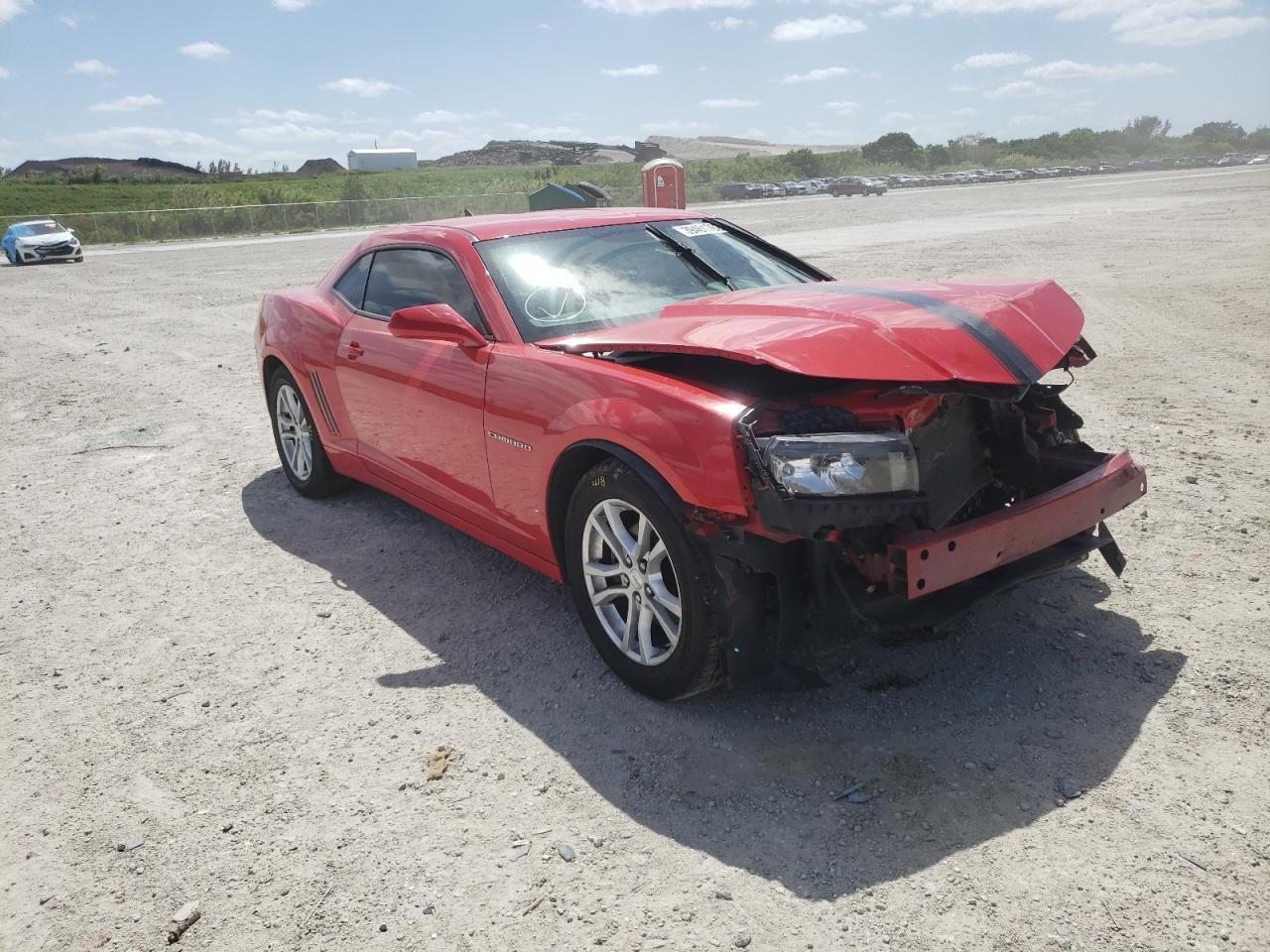 CHEVROLET CAMARO LS 2015 with VIN 2G1FB1E33F9224285 - Photo from auction