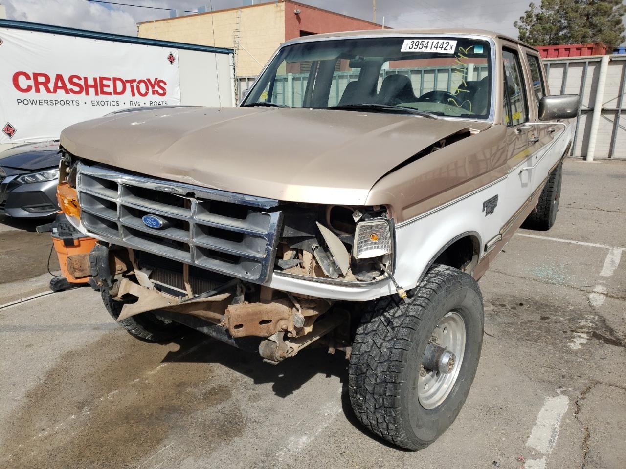 Photo 2 from auction – 1997 FORD F350 with VIN 1FTJW36F1VED00284