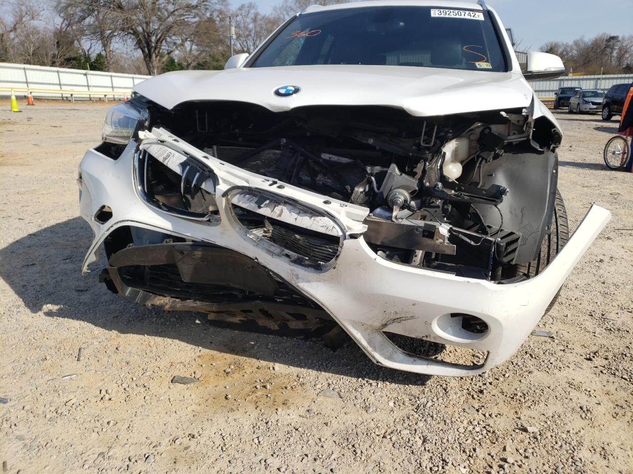 Photo 9 from auction – 2017 BMW X1 XDRIVE2 with VIN WBXHT3Z35H4A53523