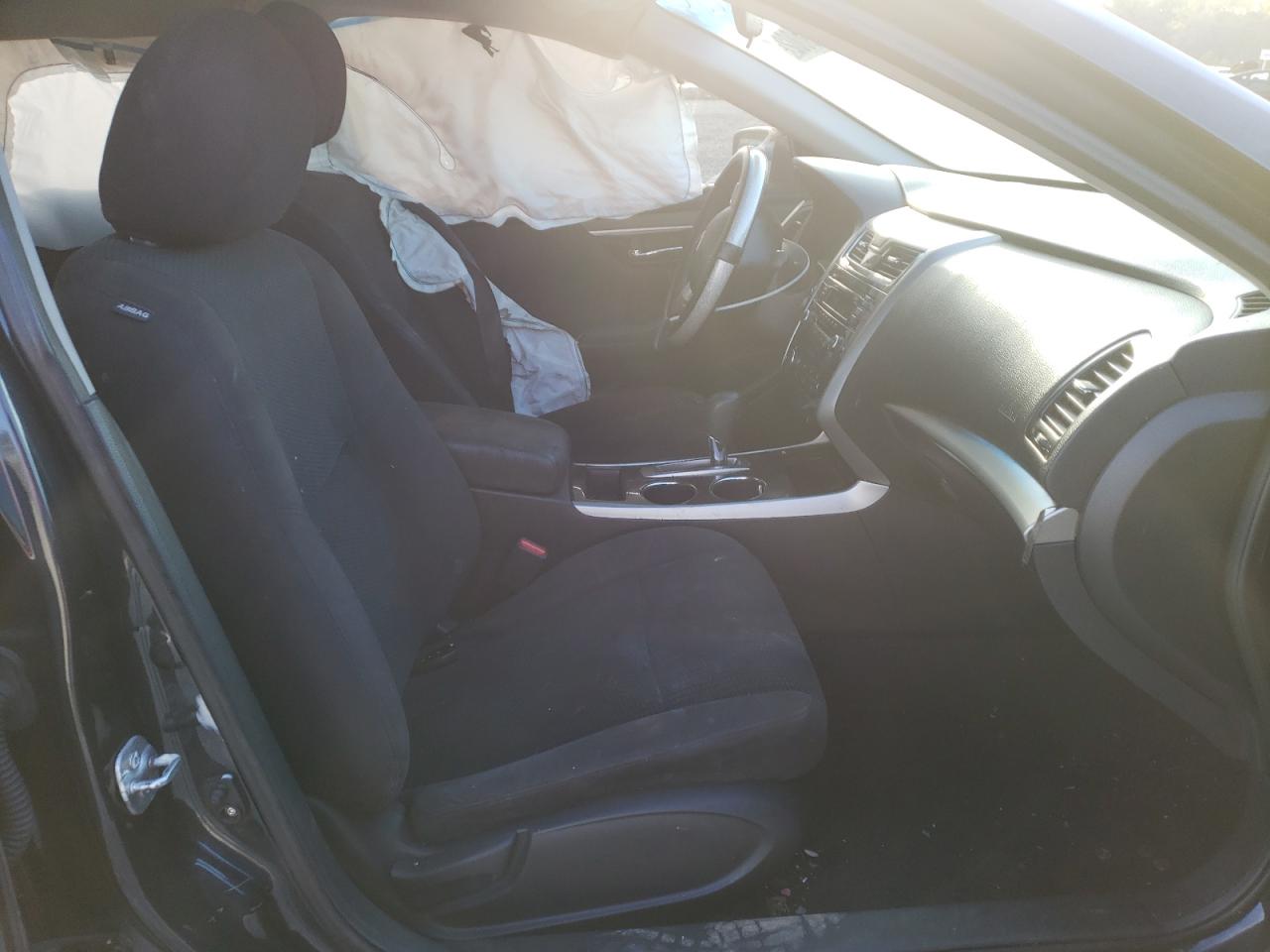 Photo 5 from auction – 2014 NISSAN ALTIMA 2.5 with VIN 1N4AL3AP1EN358247