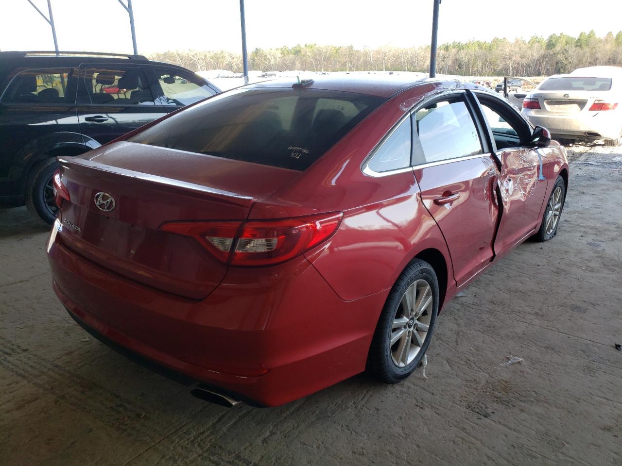 Photo 4 from auction – 2017 HYUNDAI SONATA SE with VIN 5NPE24AF7HH512718