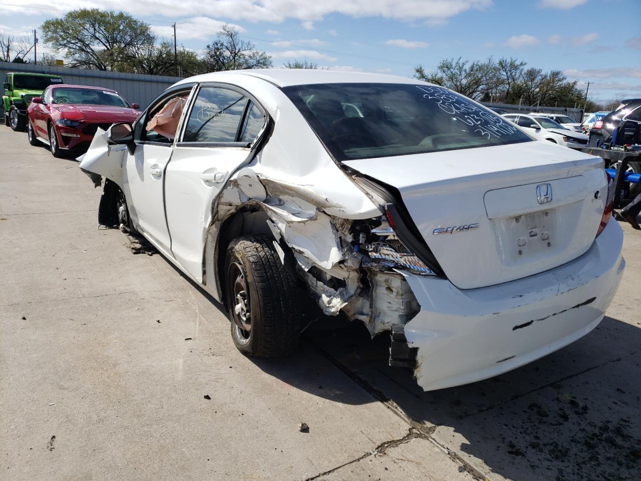 Photo 3 from auction – 2012 HONDA CIVIC LX with VIN 2HGFB2F57CH567567