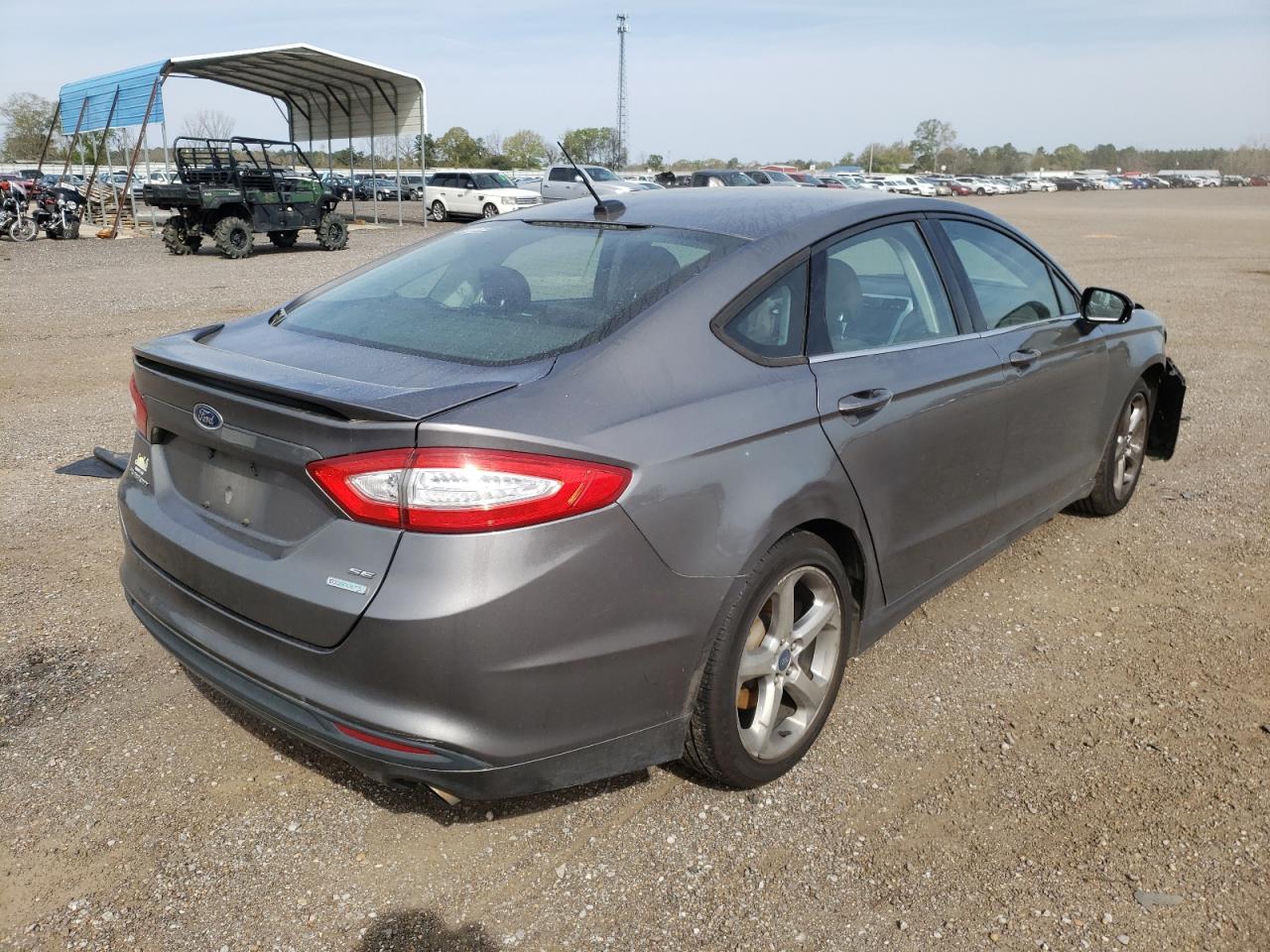 Photo 4 from auction – 2013 FORD FUSION SE with VIN 3FA6P0HR1DR138005