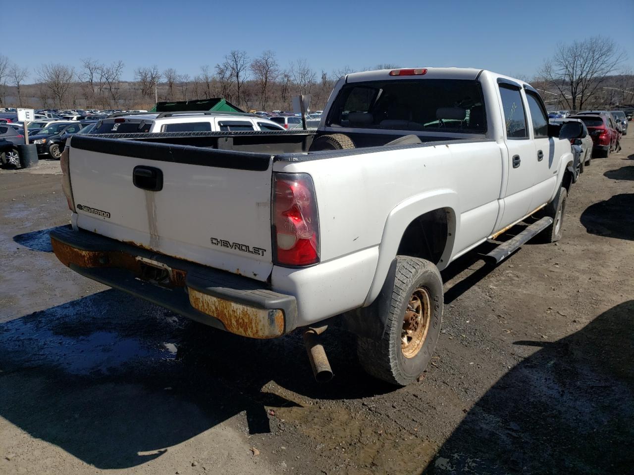 Photo 4 from auction – 2005 CHEVROLET SILVERADO with VIN 1GCHK33G95F927767